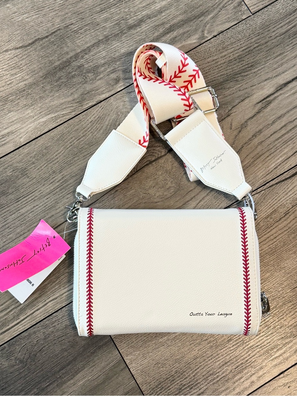 Betsey Johnson Baseball Crossbody Wallet Purse NWT Rhinestone Game Day Bag - Picture 11 of 11